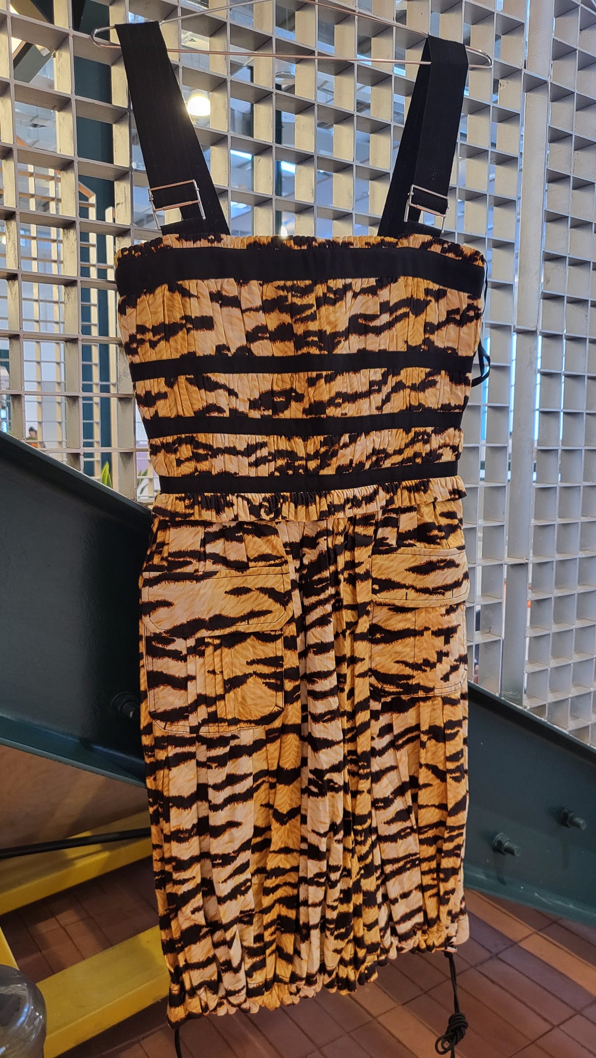 D&G (Dolce & Gabbana) Leopard Print dress - Corset fitting